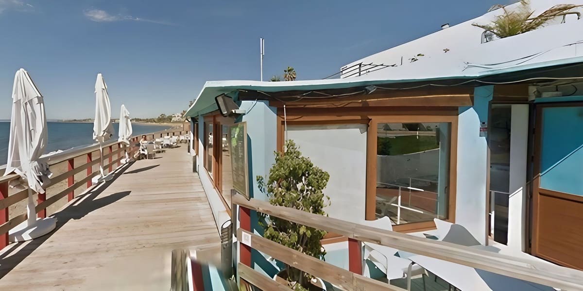 3 bedroom Villa for sale in Estepona - € 2,800,000 (Ref: 9077377)