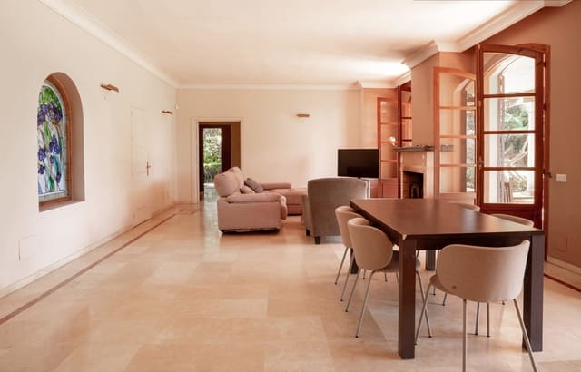 4 makuuhuone Huvila myytävänä paikassa El Paraiso, Estepona - 1 900 000 € (Ref: 9077382)