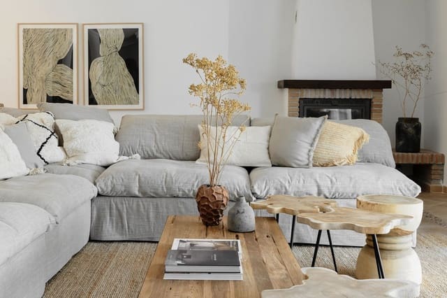 Chalet de 5 habitaciones en Cancelada, Estepona en venta - 1.950.000 € (Ref: 9077385)