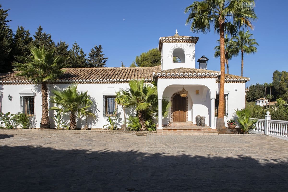 5 soverom Villa til salgs i Cancelada - € 1 950 000 (Ref: 9077385)