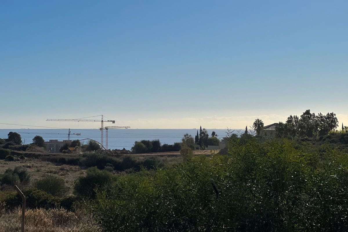 Chalet de 4 habitaciones en Estepona en venta - 1.800.000 € (Ref: 9077387)