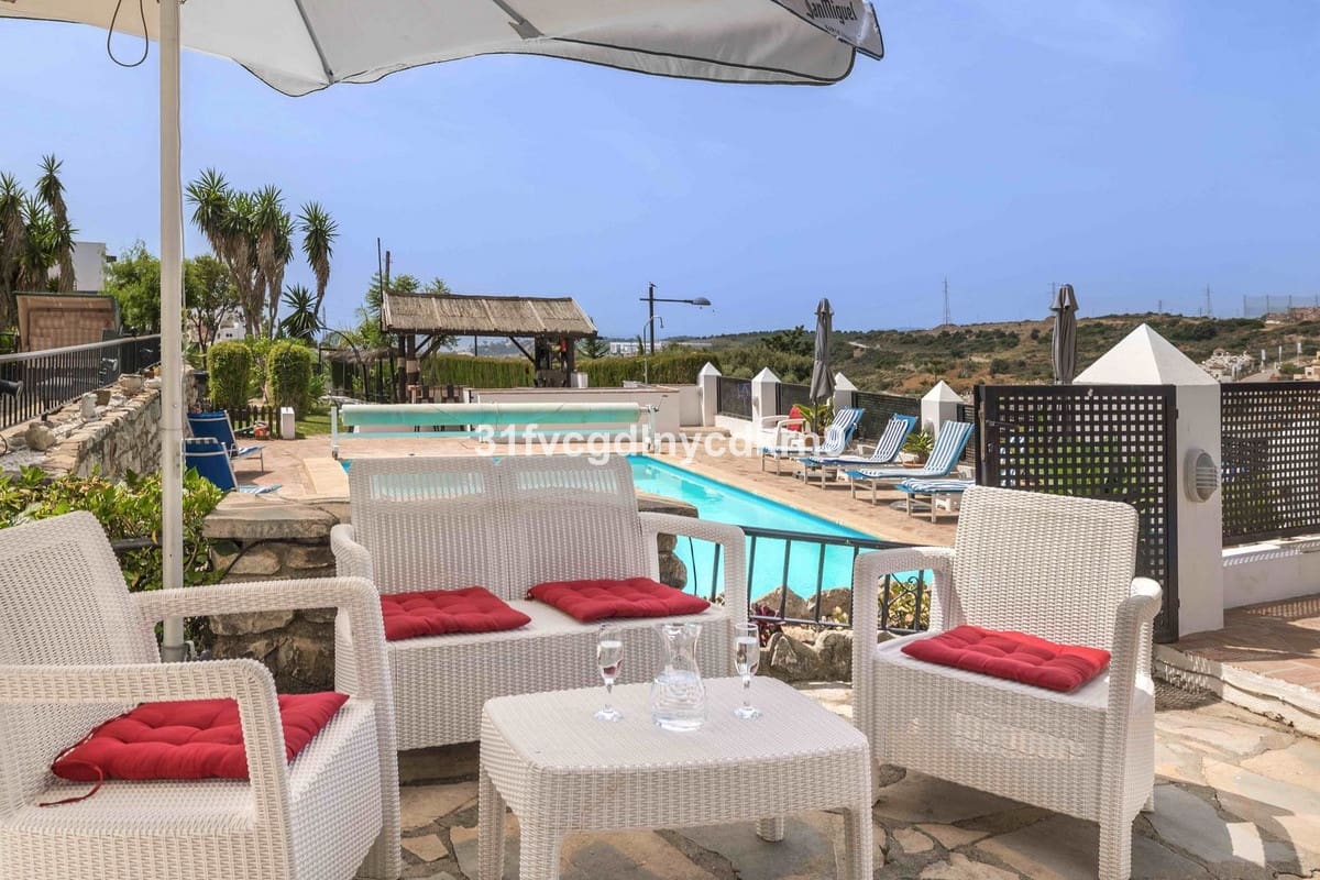 6 camera da letto Villa in vendita in Estepona - 1.600.000 € (Rif: 9077389)