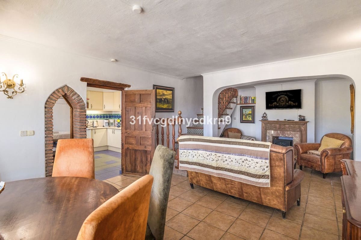 6 camera da letto Villa in vendita in Estepona - 1.600.000 € (Rif: 9077389)