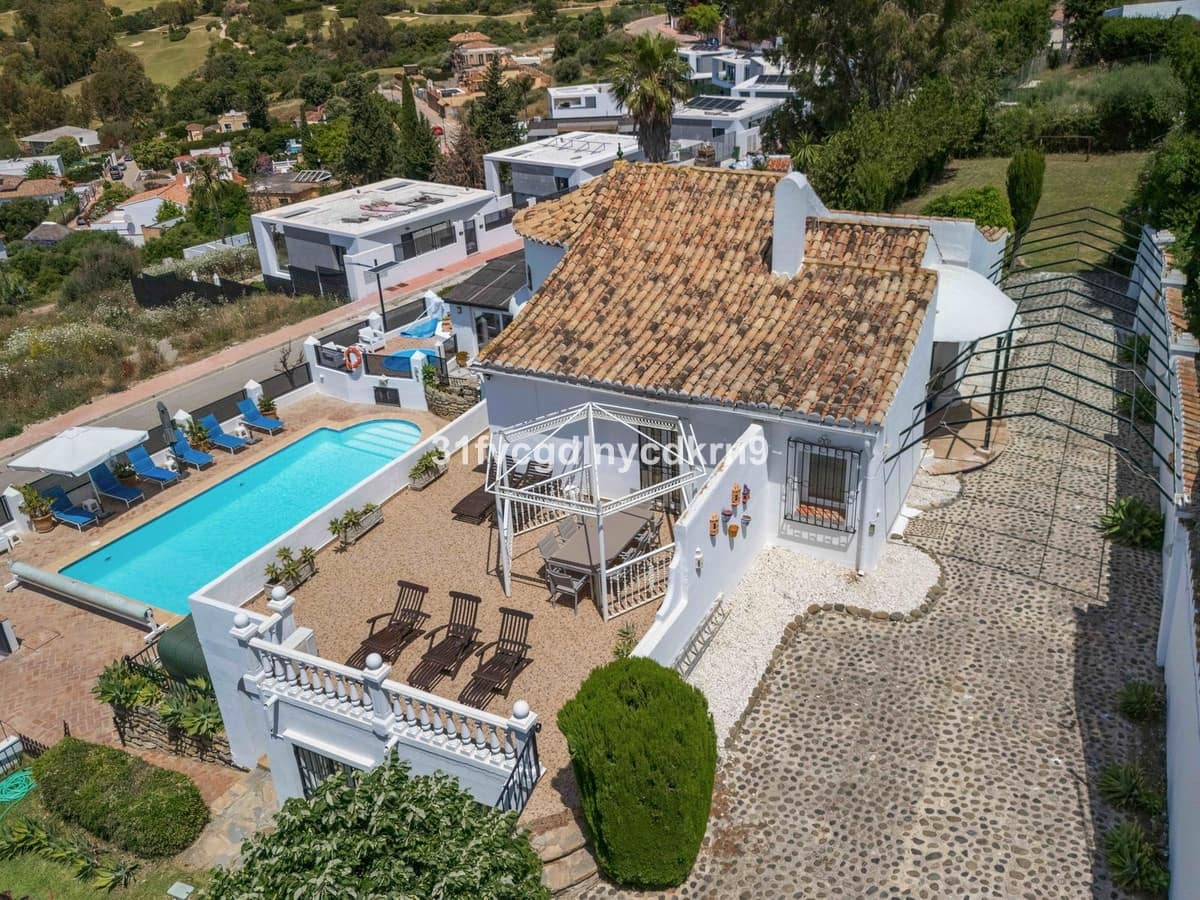 6 camera da letto Villa in vendita in Estepona - 1.600.000 € (Rif: 9077389)