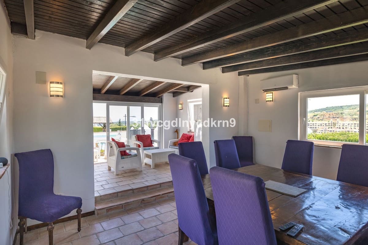 6 camera da letto Villa in vendita in Estepona - 1.600.000 € (Rif: 9077389)