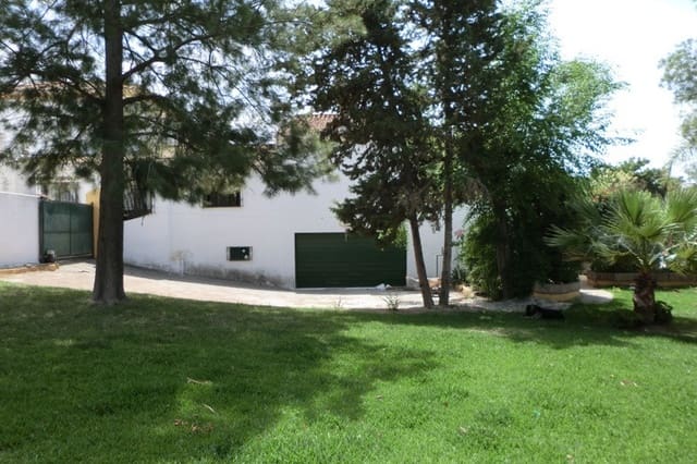 5 makuuhuone Huvila myytävänä paikassa Estepona mukana 
autotalli - 1 490 000 € (Ref: 9077392)