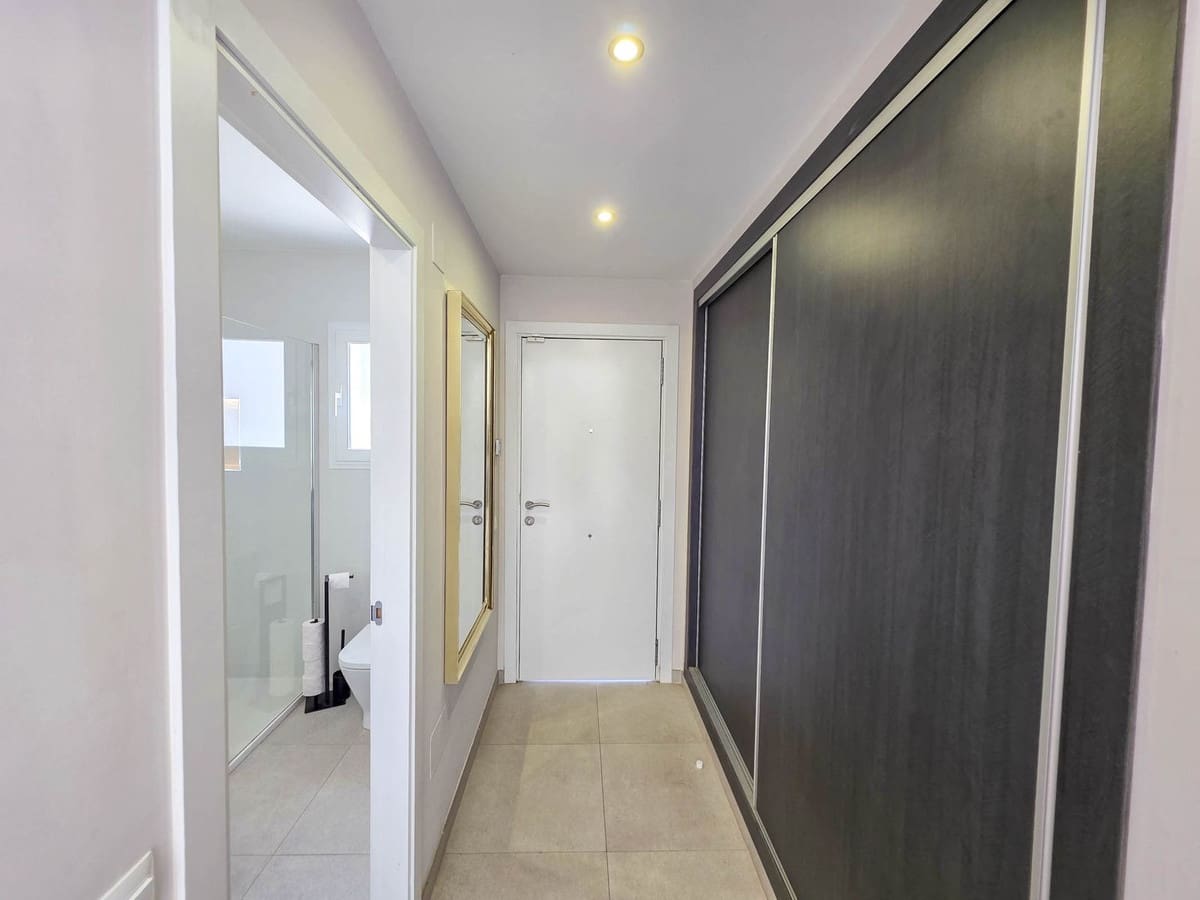 Chalet de 4 habitaciones en Estepona en venta - 998.000 € (Ref: 9077394)