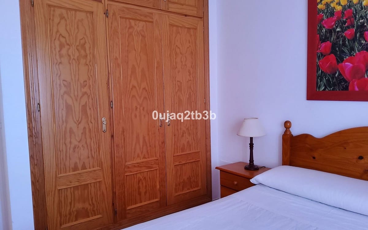 6 soverom Villa til salgs i Estepona - € 995 000 (Ref: 9077397)