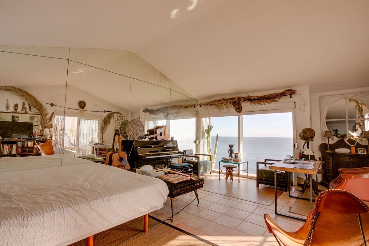 3 makuuhuone Huvila myytävänä paikassa Estepona - 945 000 € (Ref: 9077399)