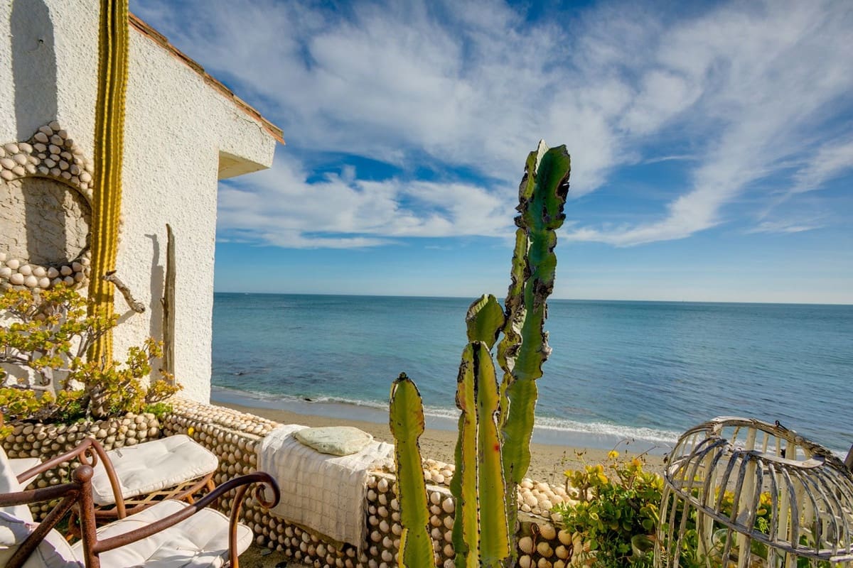 3 makuuhuone Huvila myytävänä paikassa Estepona - 945 000 € (Ref: 9077399)