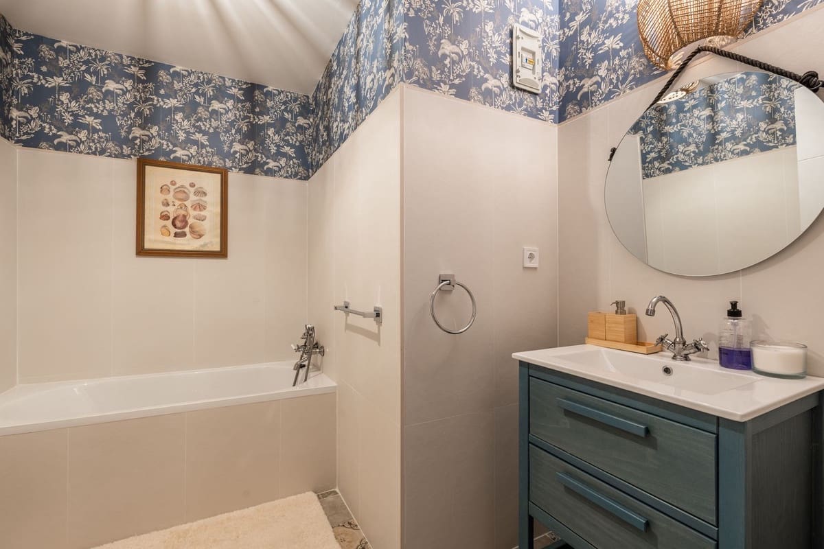 3 makuuhuone Huvila myytävänä paikassa Estepona - 799 000 € (Ref: 9077402)