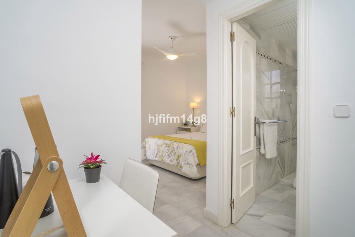 Chalet de 4 habitaciones en Nueva Andalucia en venta - 1.935.000 € (Ref: 9079701)