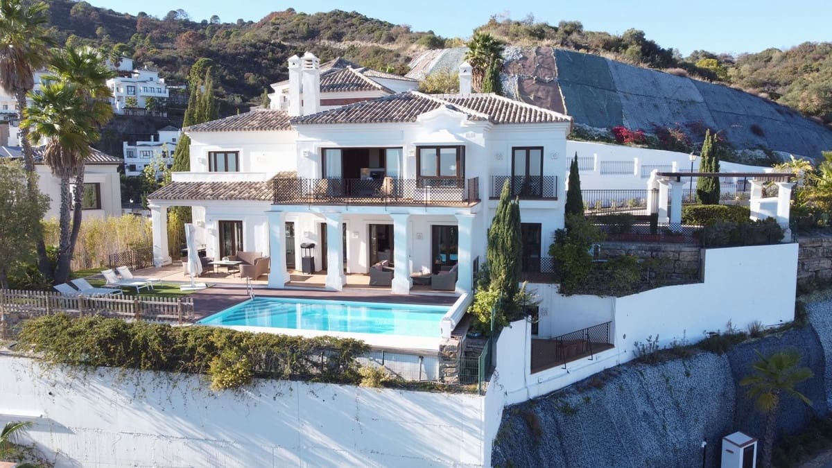 5 sovrum Villa till salu i Benahavis - 1 795 000 € (Ref: 9079707)