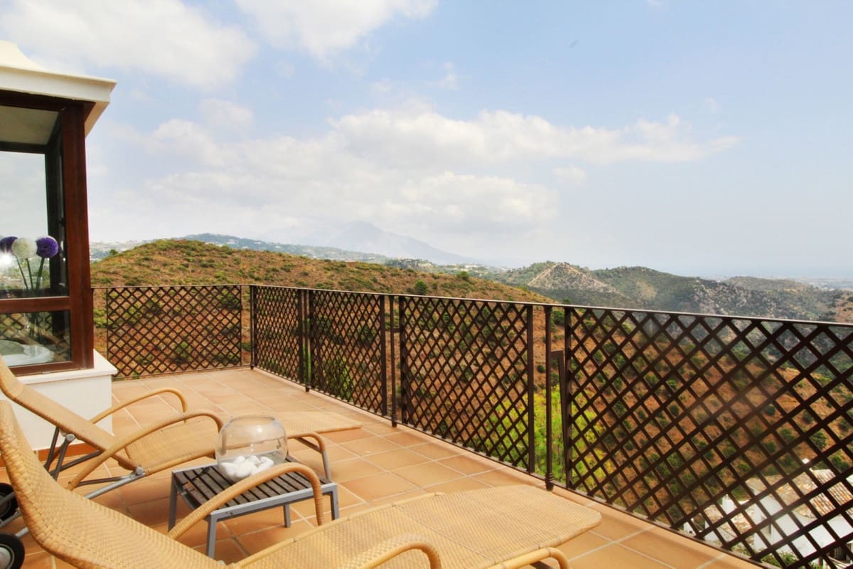 5 sovrum Villa till salu i Benahavis - 1 795 000 € (Ref: 9079707)