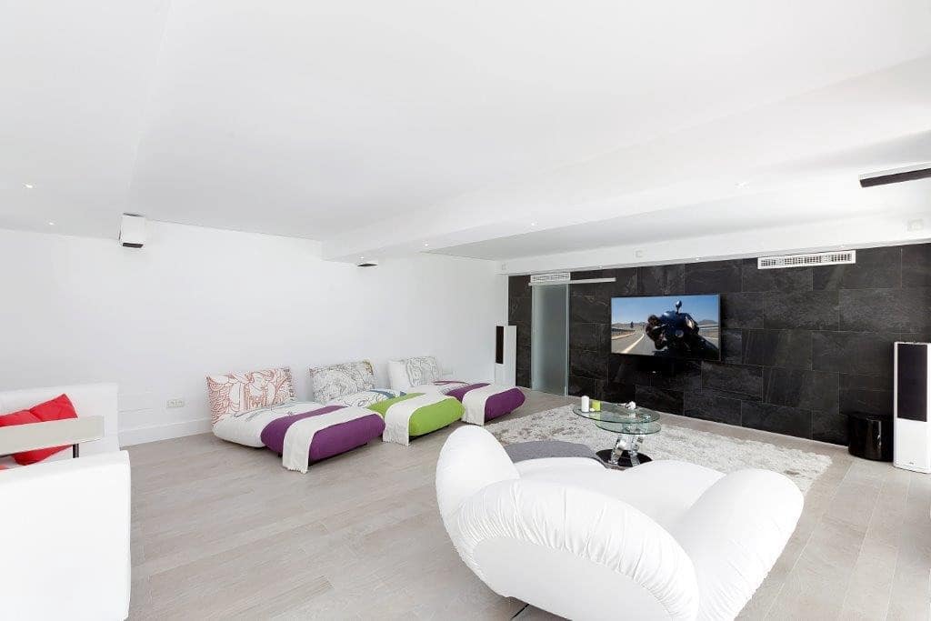 6 chambre Villa/Maison à vendre à Golden Mile avec garage - 3 950 000 € (Ref: 9080908)