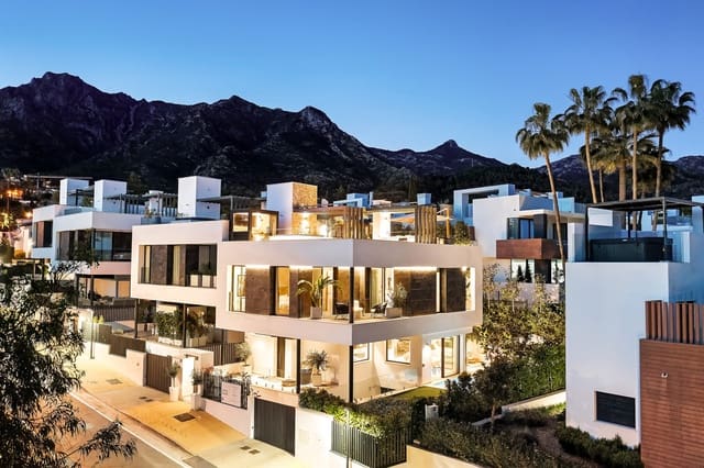 4 soveværelse Byhus til salg i Sierra Blanca, Marbella - € 3.500.000 (Ref: 9080909)