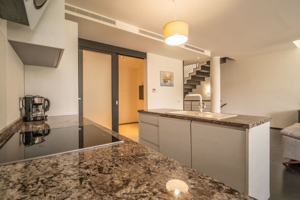Casa de 3 habitaciones en Golden Mile en venta - 1.600.000 € (Ref: 9080913)