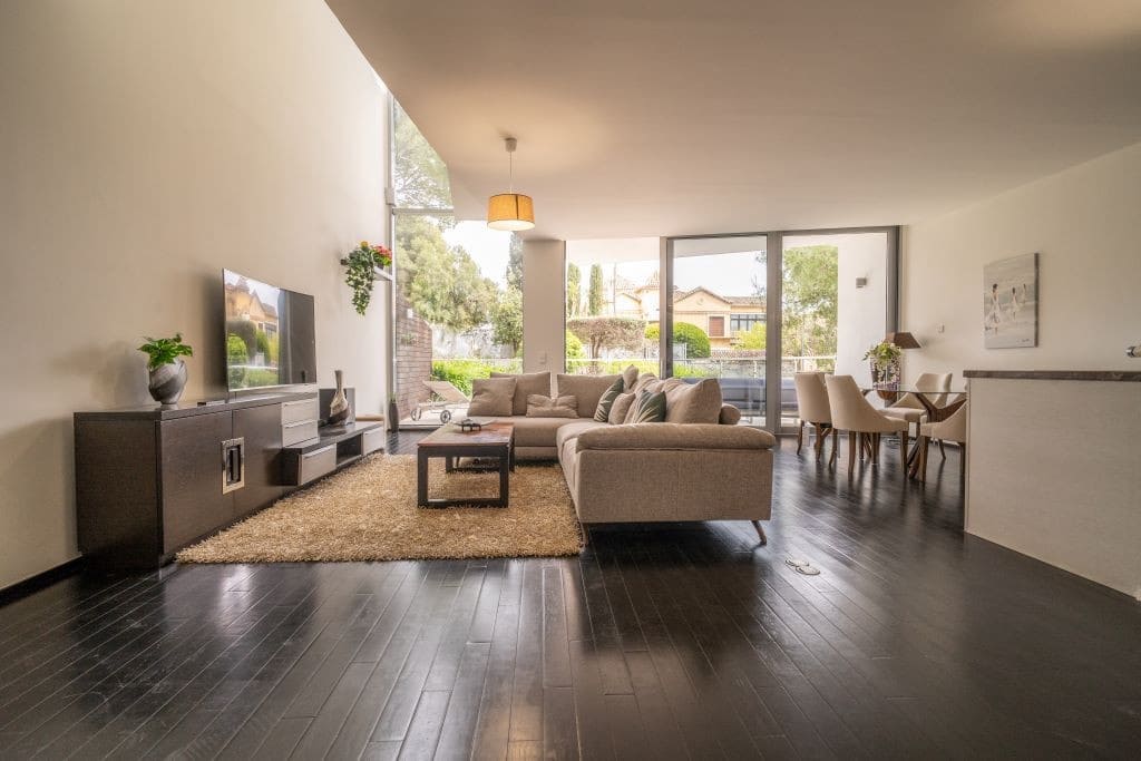 Casa de 3 habitaciones en Golden Mile en venta - 1.600.000 € (Ref: 9080913)
