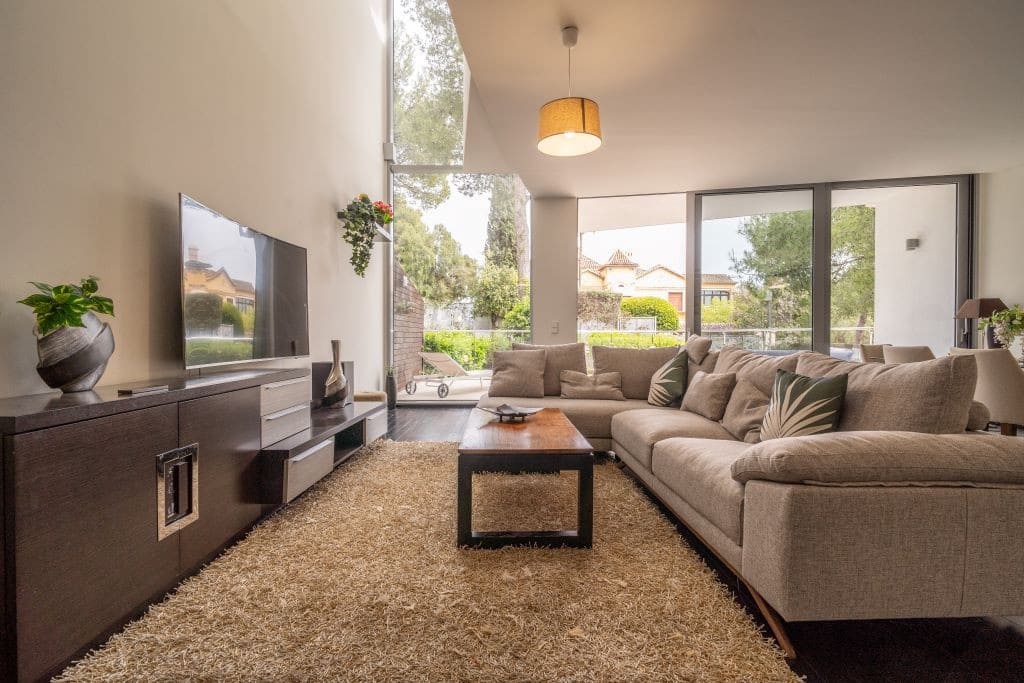 Casa de 3 habitaciones en Golden Mile en venta - 1.600.000 € (Ref: 9080913)