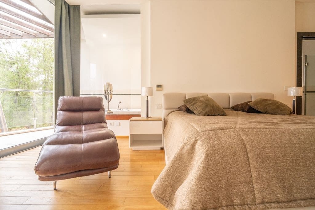 Casa de 3 habitaciones en Golden Mile en venta - 1.600.000 € (Ref: 9080913)