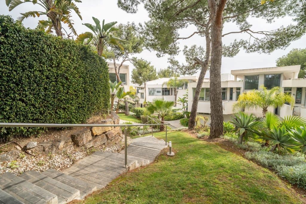 Casa de 3 habitaciones en Golden Mile en venta - 1.600.000 € (Ref: 9080913)