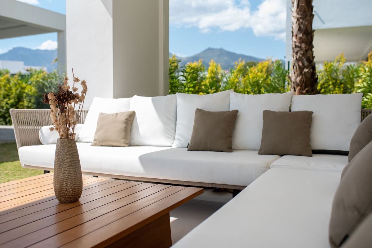 Chalet de 4 habitaciones en Río Real en venta - 2.700.000 € (Ref: 9080917)