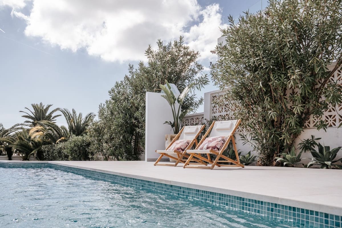4 slaapkamer Villa te koop in Rio Real met garage - € 2.250.000 (Ref: 9080919)