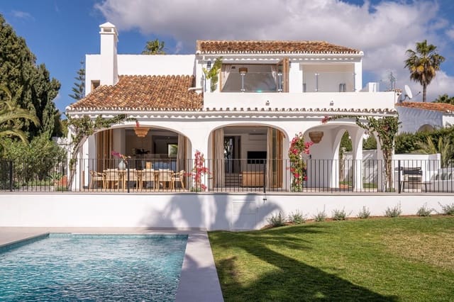 4 soverom Villa til salgs i Río Real, Marbella med garasje - € 2 250 000 (Ref: 9080919)