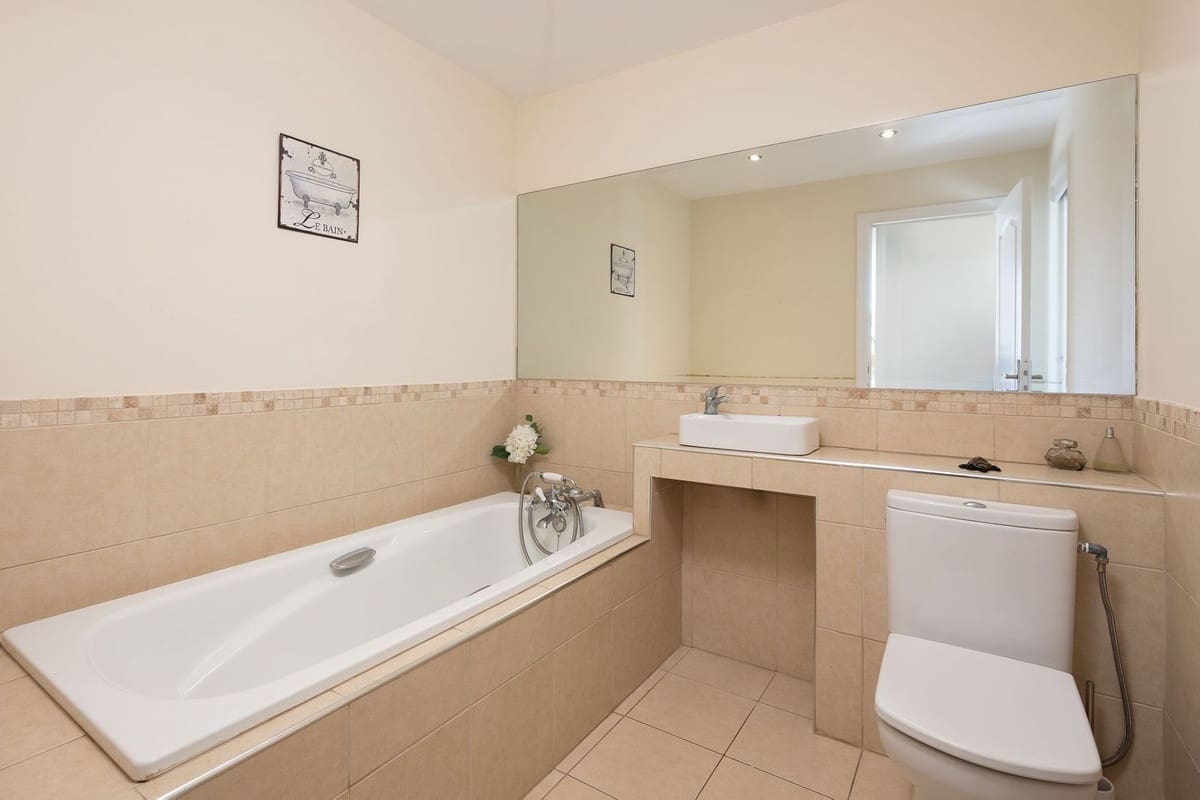 6 soveværelse Villa til salg i Rio Real - € 1.895.000 (Ref: 9080920)