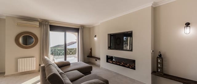 5 sypialnia Willa na sprzedaż w Río Real, Marbella z garażem - 1 800 000 € (Ref: 9080922)