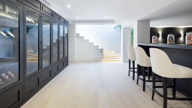 5 makuuhuone Huvila myytävänä paikassa Aloha Golf, Marbella mukana 
autotalli - 4 475 000 € (Ref: 9080928)