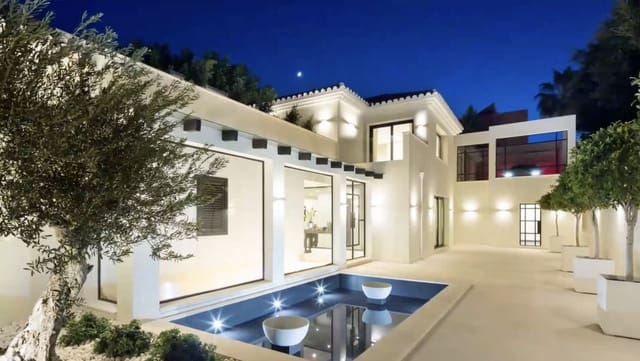 5 makuuhuone Huvila myytävänä paikassa Aloha Golf, Marbella mukana 
autotalli - 4 475 000 € (Ref: 9080928)