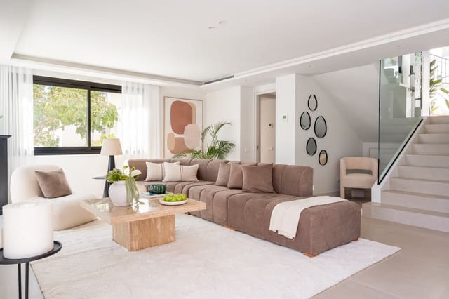 5 chambre Villa/Maison à vendre à Nueva Andalucia, Marbella - 2 495 000 € (Ref: 9080933)