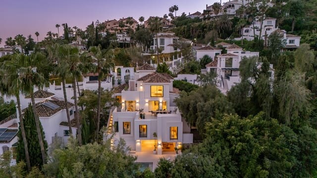 5 chambre Villa/Maison à vendre à Nueva Andalucia, Marbella - 2 495 000 € (Ref: 9080933)