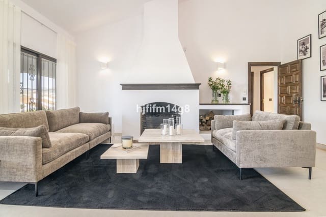 7 quarto Moradia para venda em San Pedro de Alcantara, Marbella - 2 425 000 € (Ref: 9080936)