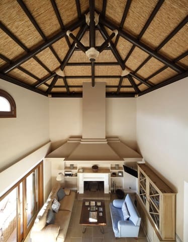 3 bedroom Villa for sale in Benahavís - € 2,150,000 (Ref: 9080939)