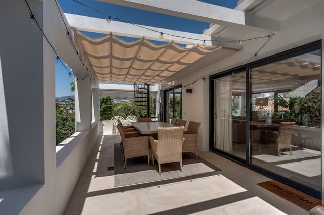 4 Zimmer Villa zu verkaufen in Nueva Andalucia, Marbella - 1.995.000 € (Ref: 9080944)
