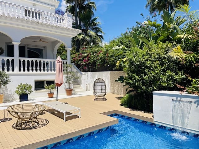Chalet de 5 habitaciones en Marbella en venta con garaje - 1.998.500 € (Ref: 9080947)