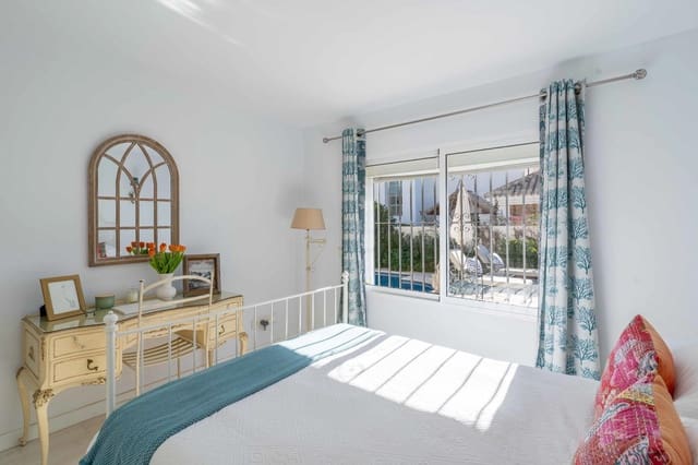 4 quarto Moradia para venda em San Pedro de Alcantara, Marbella com garagem - 1 850 000 € (Ref: 9080948)