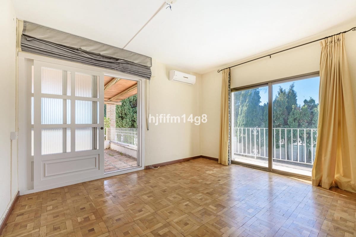 5 soveværelse Villa til salg i Nueva Andalucia - € 1.695.000 (Ref: 9080949)