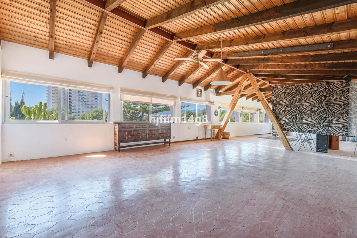 5 soveværelse Villa til salg i Nueva Andalucia - € 1.695.000 (Ref: 9080949)