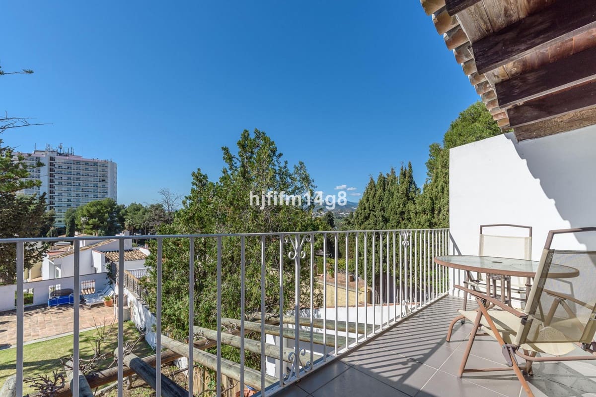 5 soveværelse Villa til salg i Nueva Andalucia - € 1.695.000 (Ref: 9080949)