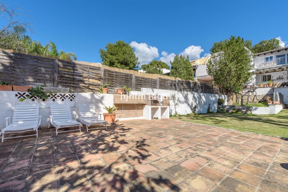 5 soveværelse Villa til salg i Nueva Andalucia - € 1.695.000 (Ref: 9080949)