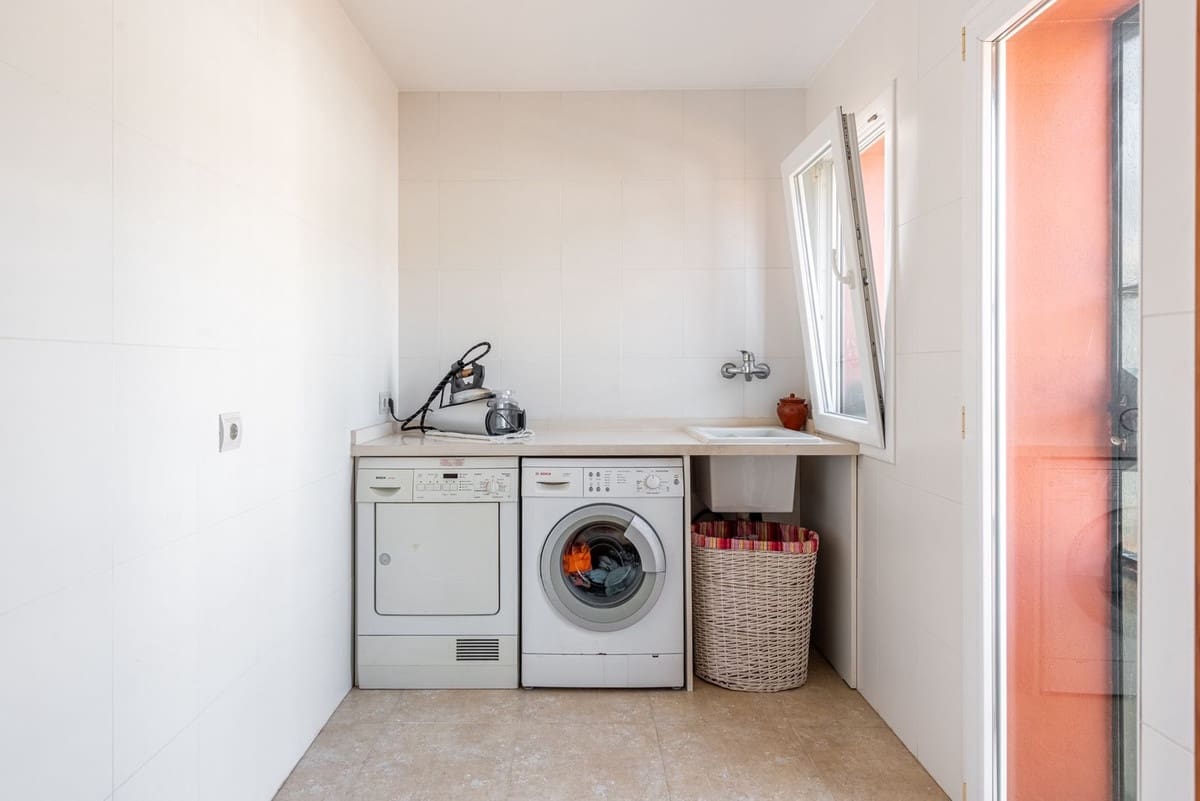 6 Zimmer Villa zu verkaufen in San Pedro de Alcantara mit Garage - 2.750.000 € (Ref: 9081102)