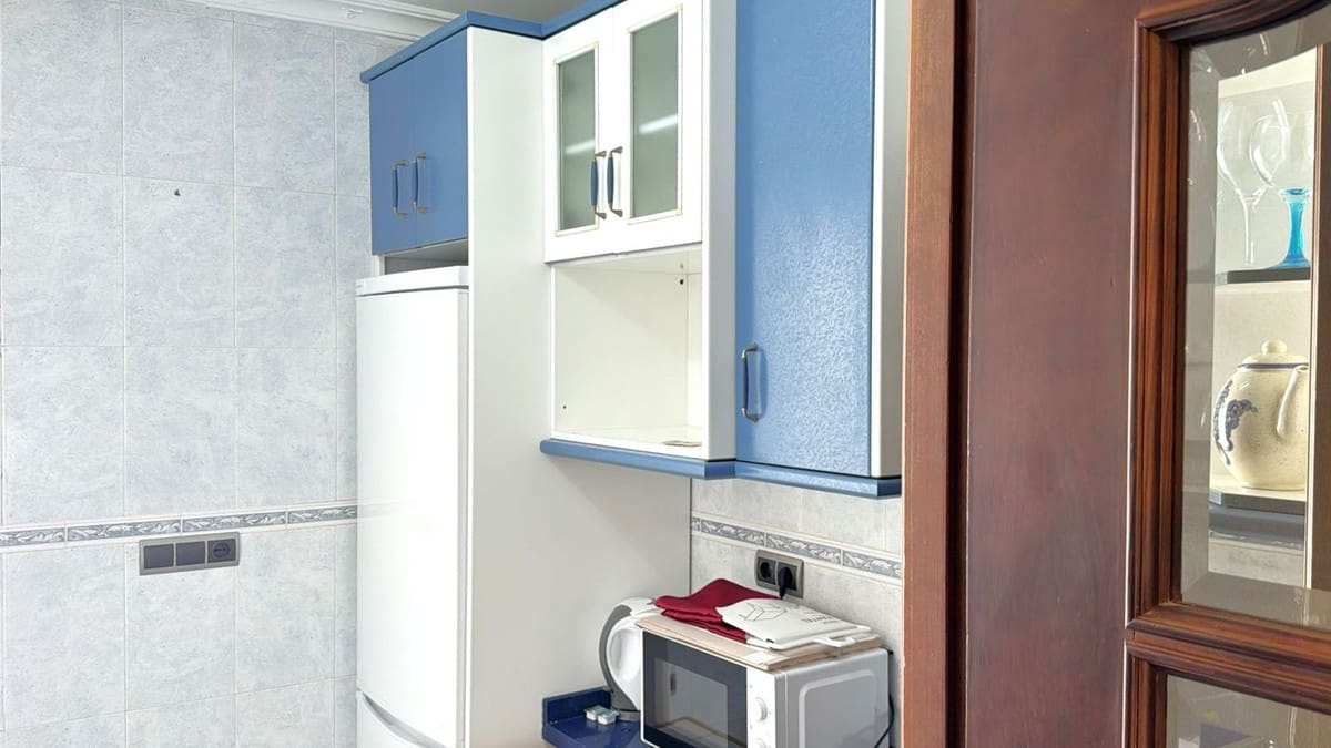 3 bedroom Villa for sale in Estepona - € 789,000 (Ref: 9082791)