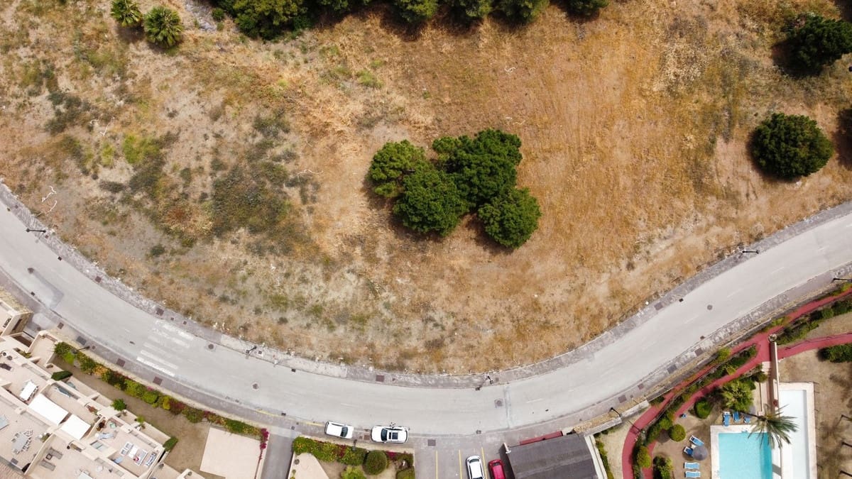 Byggetomt til salgs i New Golden Mile - € 610 000 (Ref: 9082793)