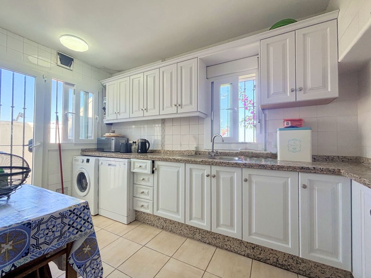 3 bedroom Townhouse for sale in Bahia de Casares - € 650,000 (Ref: 9088240)
