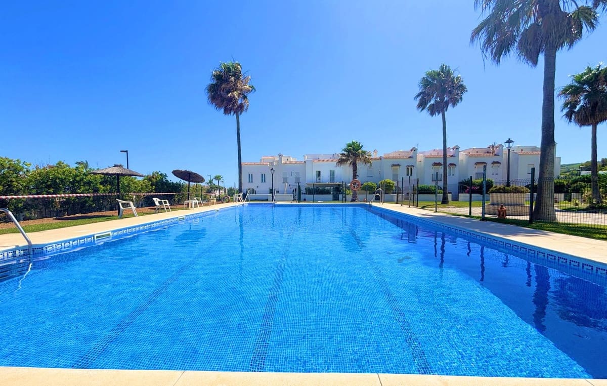 3 bedroom Townhouse for sale in Bahia de Casares - € 650,000 (Ref: 9088240)