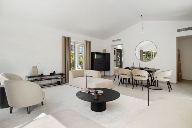 4 sovrum Villa till salu i Bahia de Casares, Casares med garage - 1 750 000 € (Ref: 9088241)