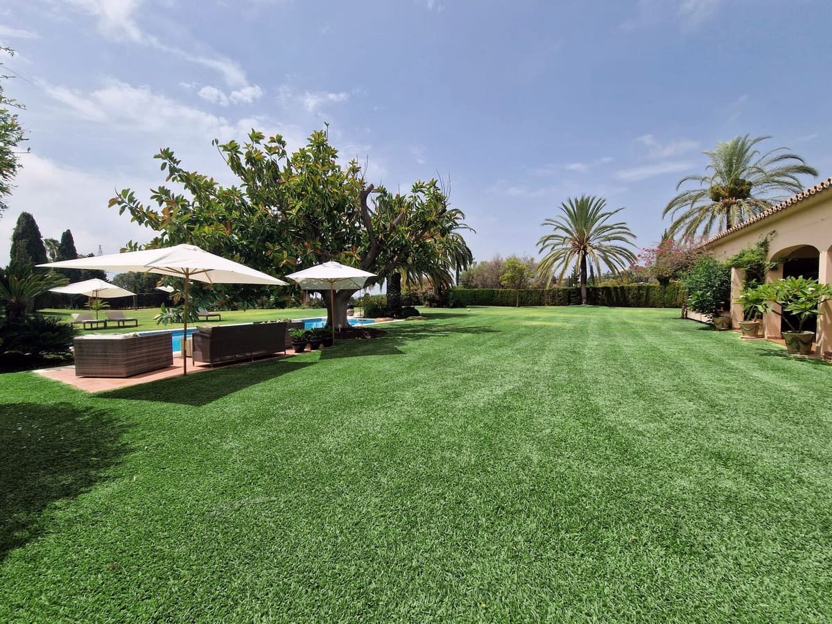 4 soveværelse Villa til salg i Benahavis med garage - € 3.900.000 (Ref: 9099712)